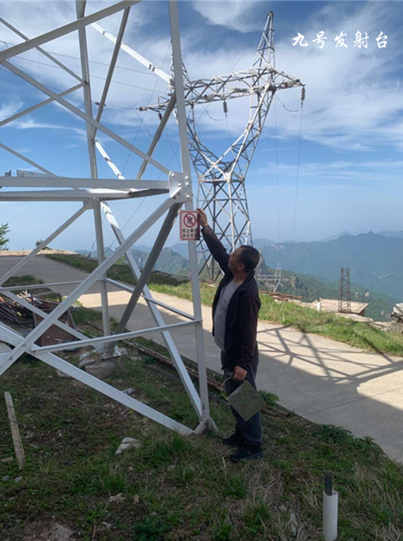 正在上传... 65d387c18daa7746d0c369a5d65a5c5e.png