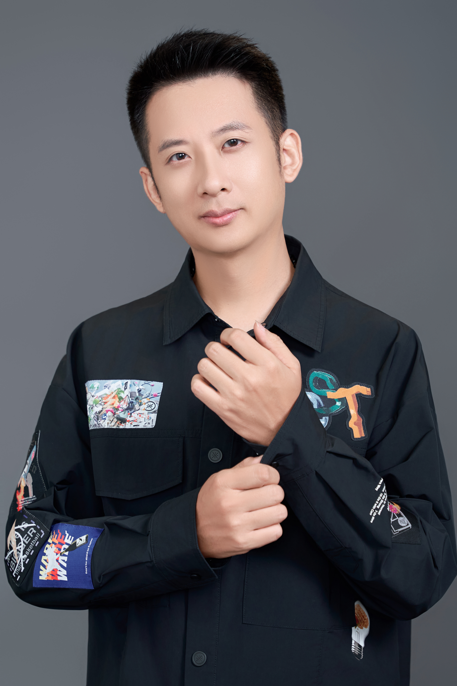 正在上传... 6b4d6adbc1d293f102b5297a86878bab.png