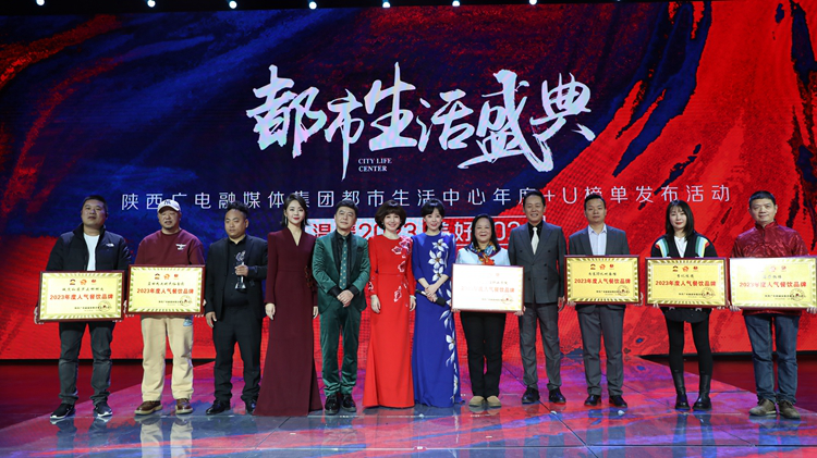 正在上传... 492a5b1c6b401fbc12168ec15b01b39f.png