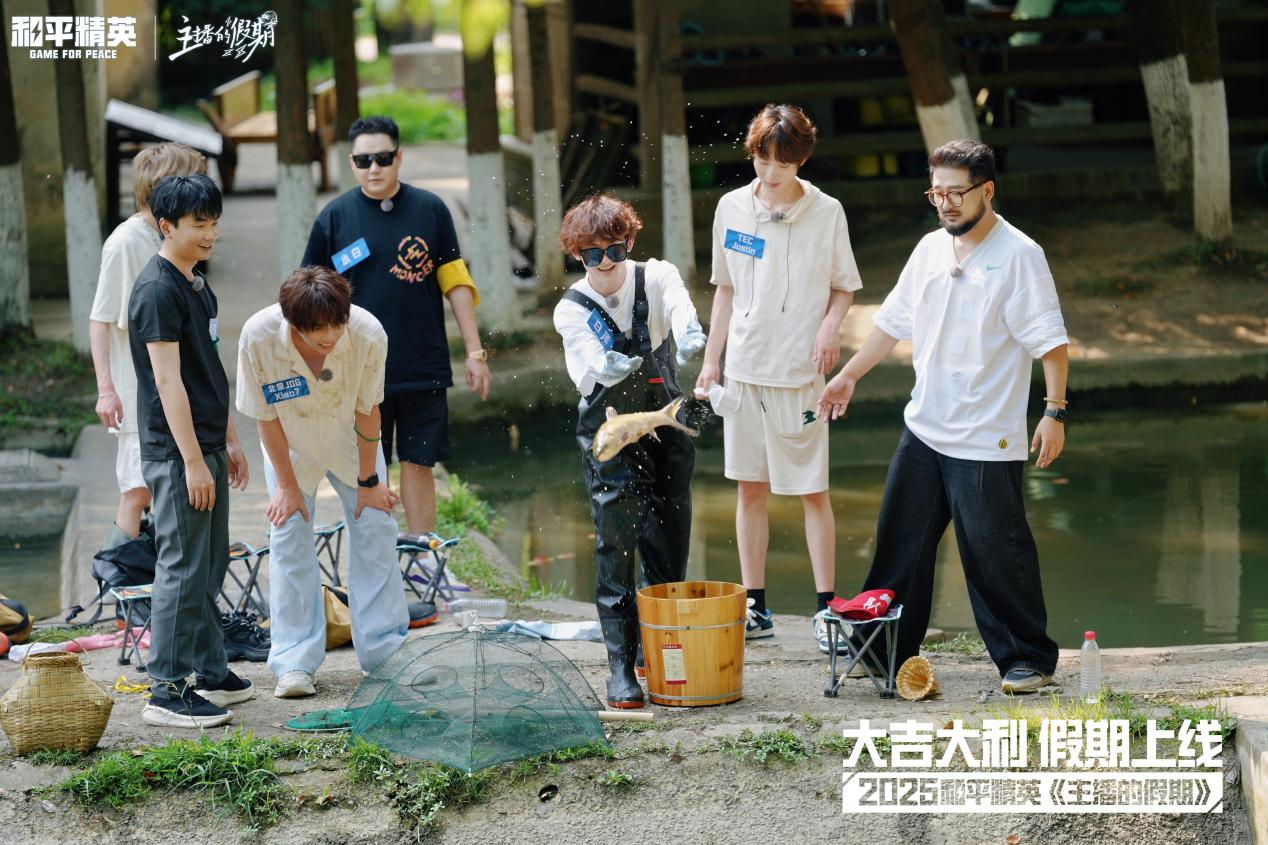 正在上传... ac2c29d1f5ce4b05373c52969c05b484.png